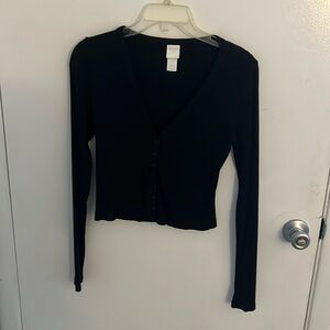 Black mini sweater!